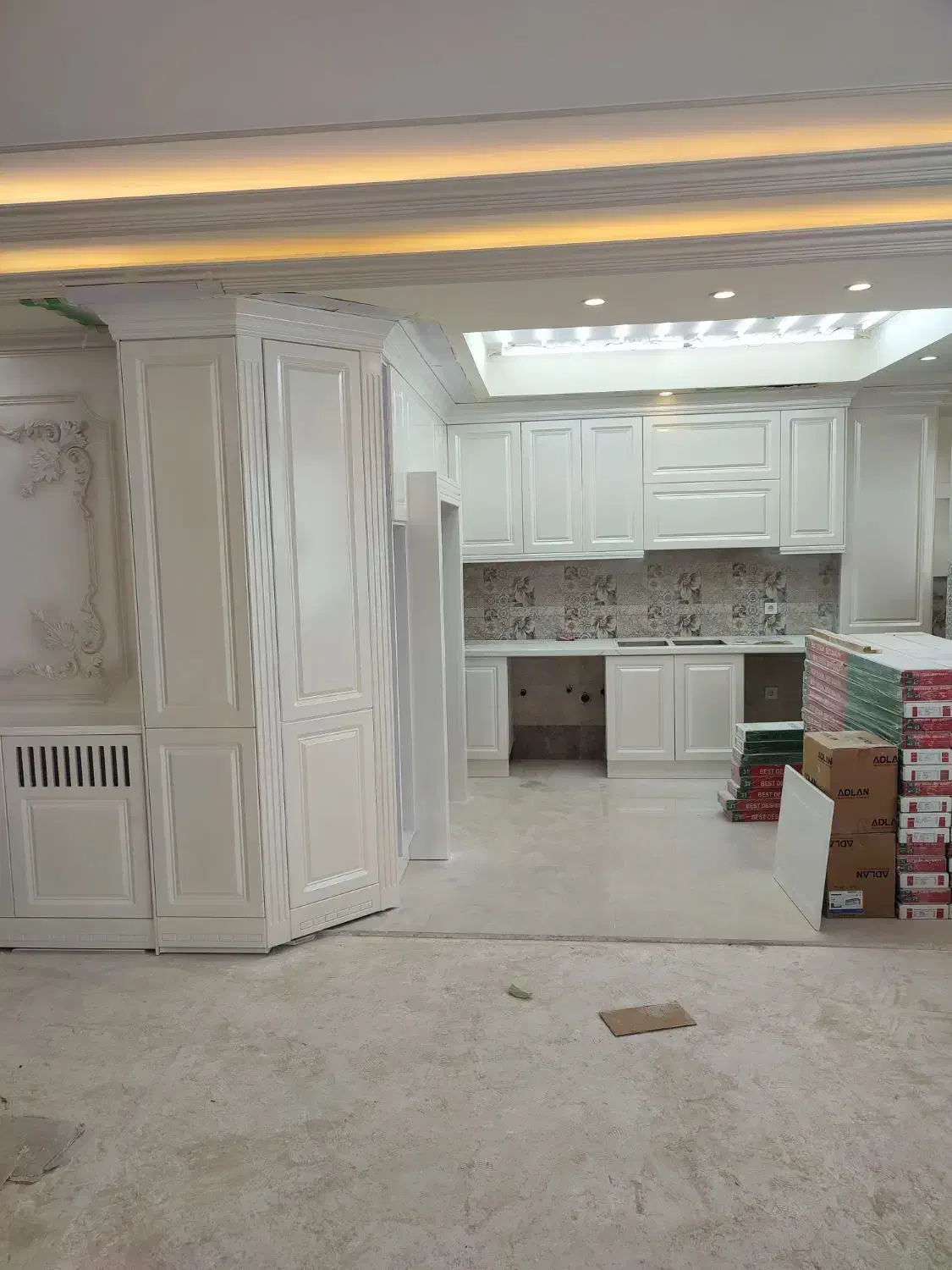 رنگ آمیزی کابینت و صنایع چوبی|خدمات پیشه و مهارت|اردبیل, |دیوار