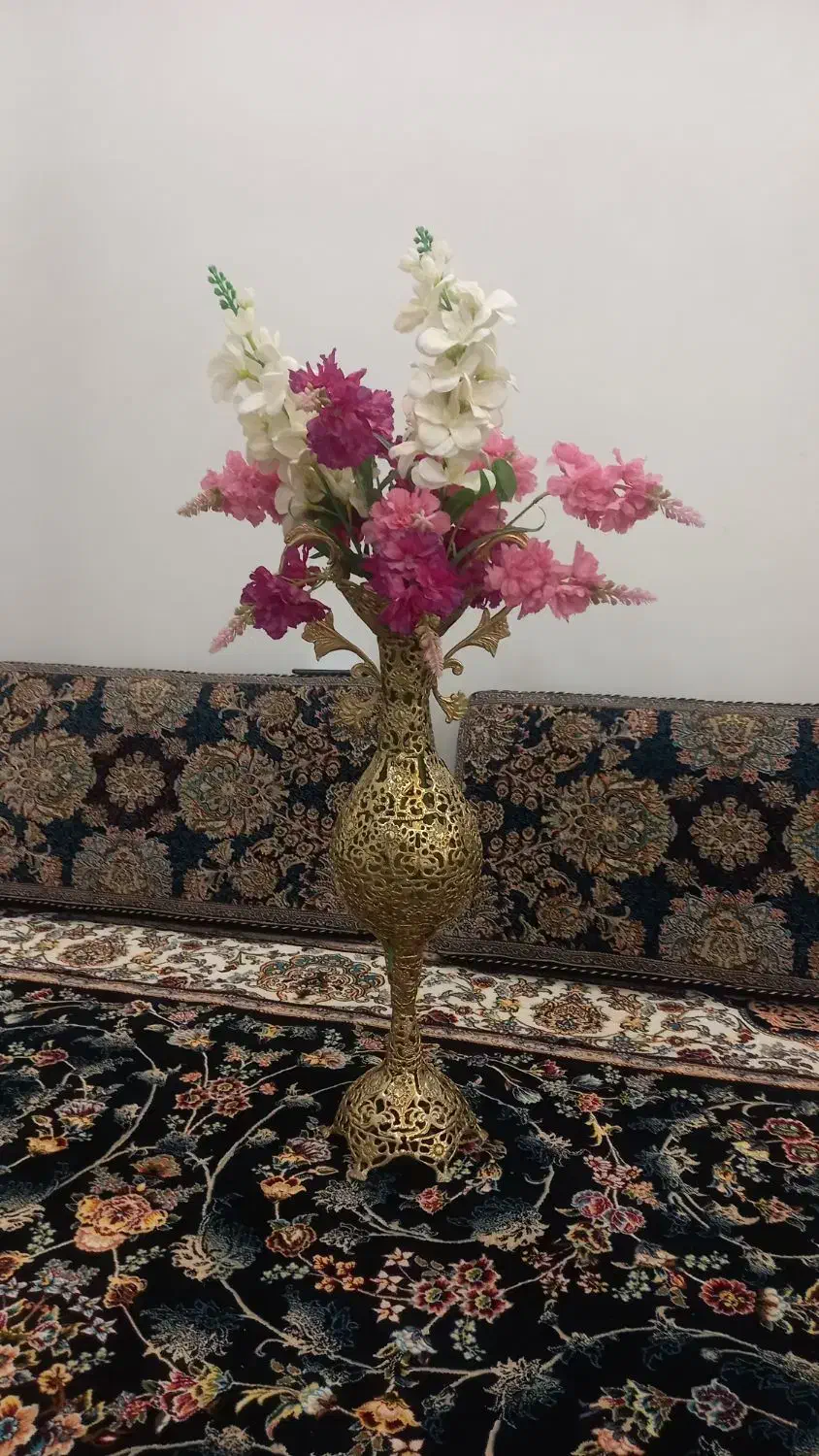 گلدان برنز|گل مصنوعی|ملایر, |دیوار