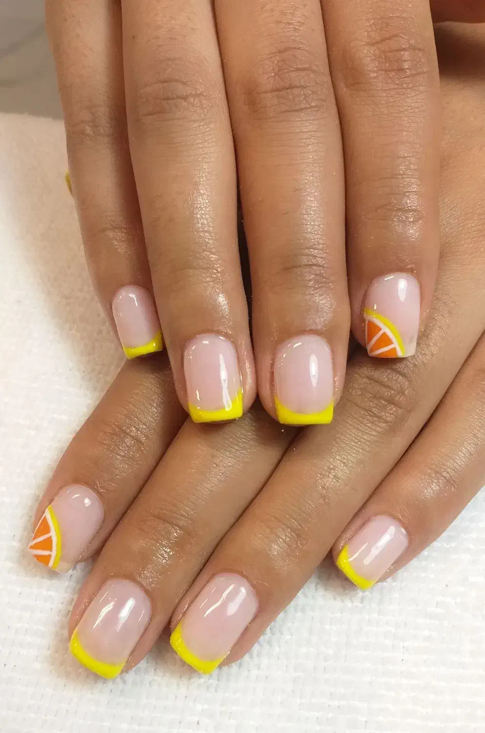 ارائه خدمات تخصصی ناخن و فیشال(پاکسازی) پوست|خدمات آرایشگری و زیبایی|تهران, آذربایجان|دیوار