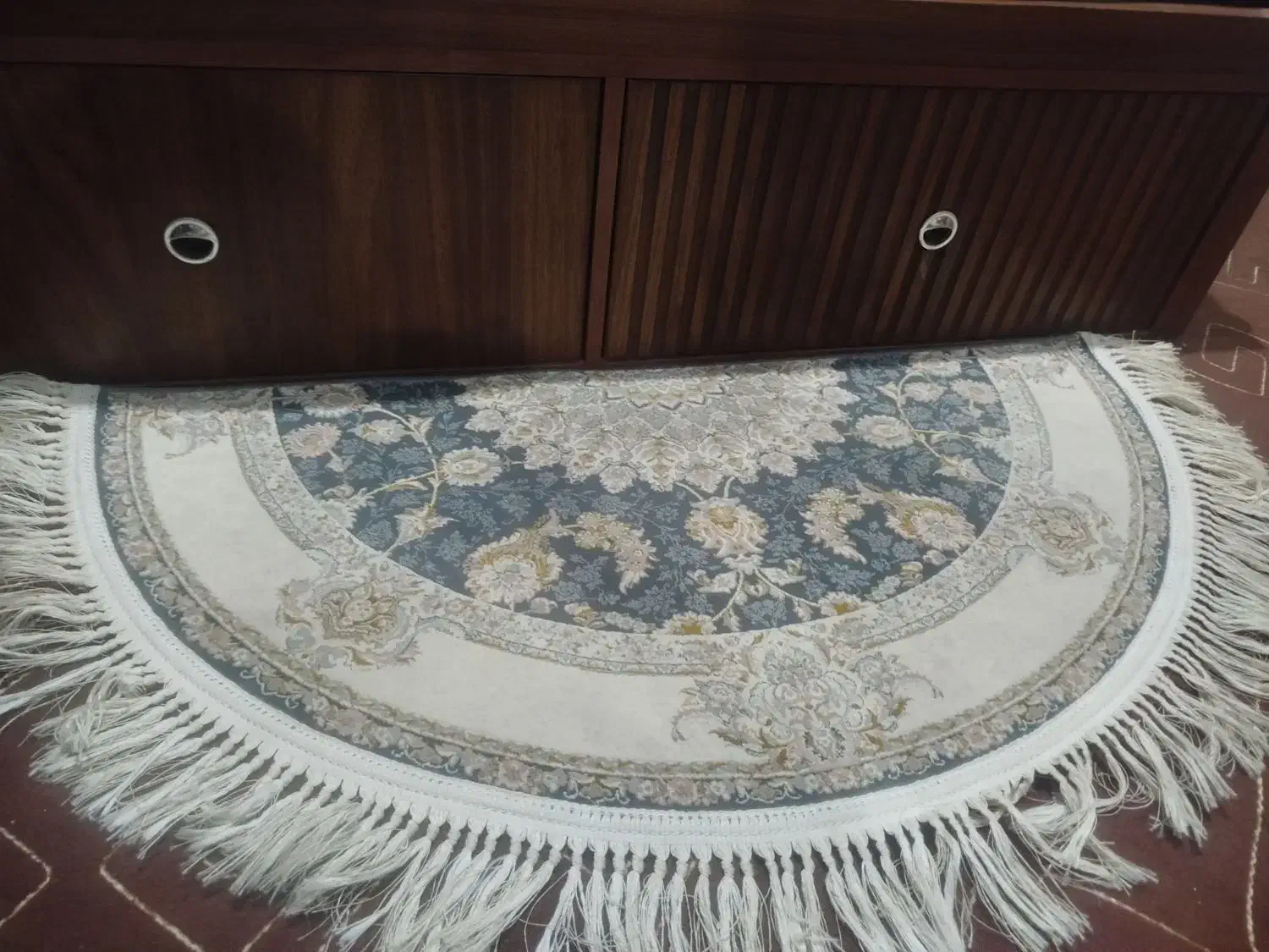 قالیچه نیم دایره|پادری|کرج, خرمدشت|دیوار