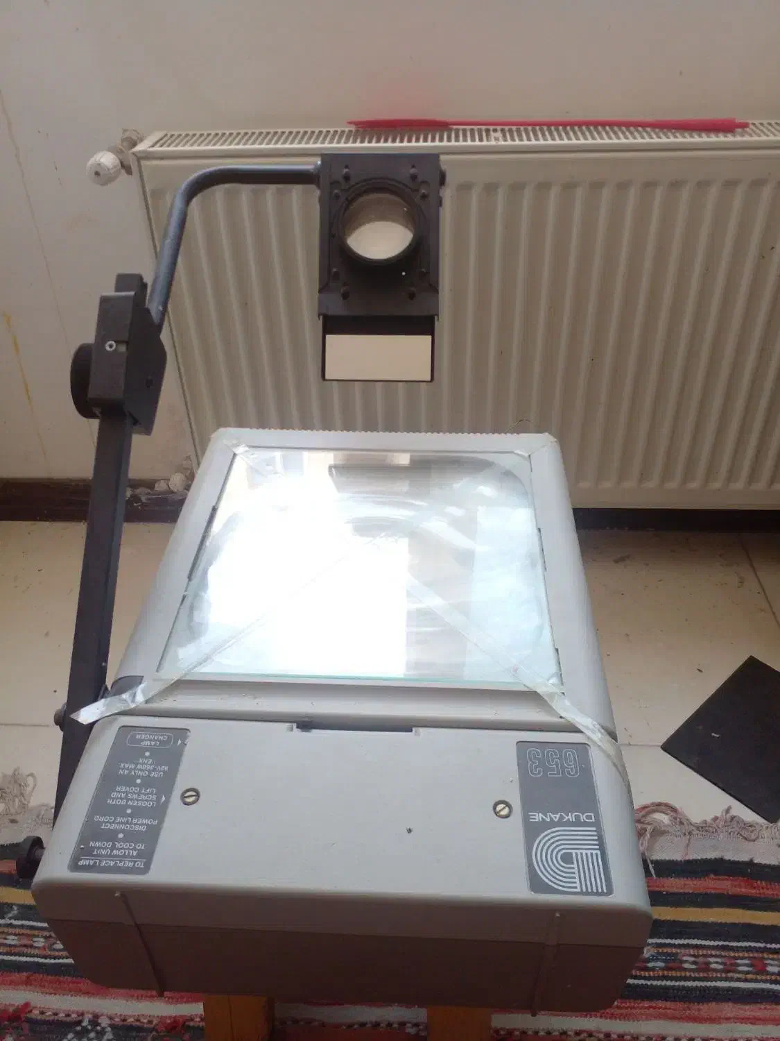 اسلایت جهت کنفرانس .اپراتور.|تلویزیون و پروژکتور|هشتگرد, فاز ۱ مهستان|دیوار