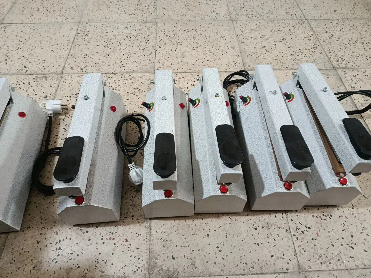 دوخت و پرس پلاستیک دوخت پلاستیک تعمیرات|فروشگاه و مغازه|مشهد, منزل آباد|دیوار