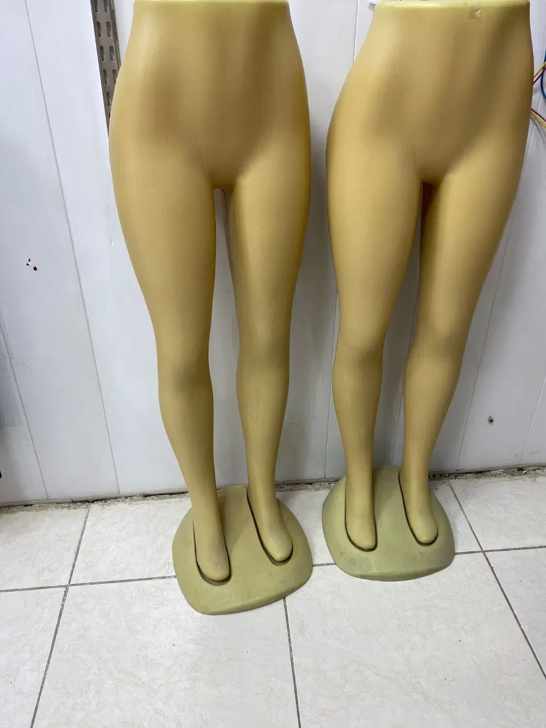 مانکن در حد نو و پوستیژ|فروشگاه و مغازه|شیراز, دروازه قران|دیوار