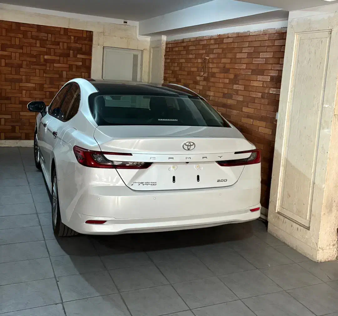 کمری سفید صدفی ۲ لیتر|خودرو سواری و وانت|تهران, زعفرانیه|دیوار