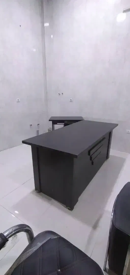 میز|مبلمان اداری|گلپایگان, |دیوار