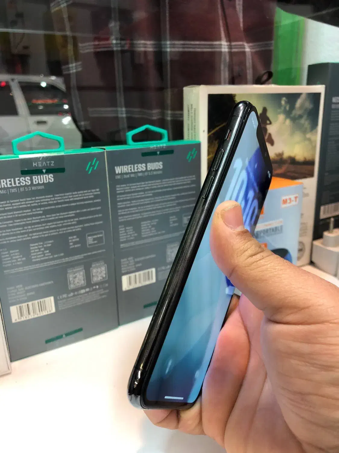 iPhone 11 pro|موبایل|ساوه, |دیوار