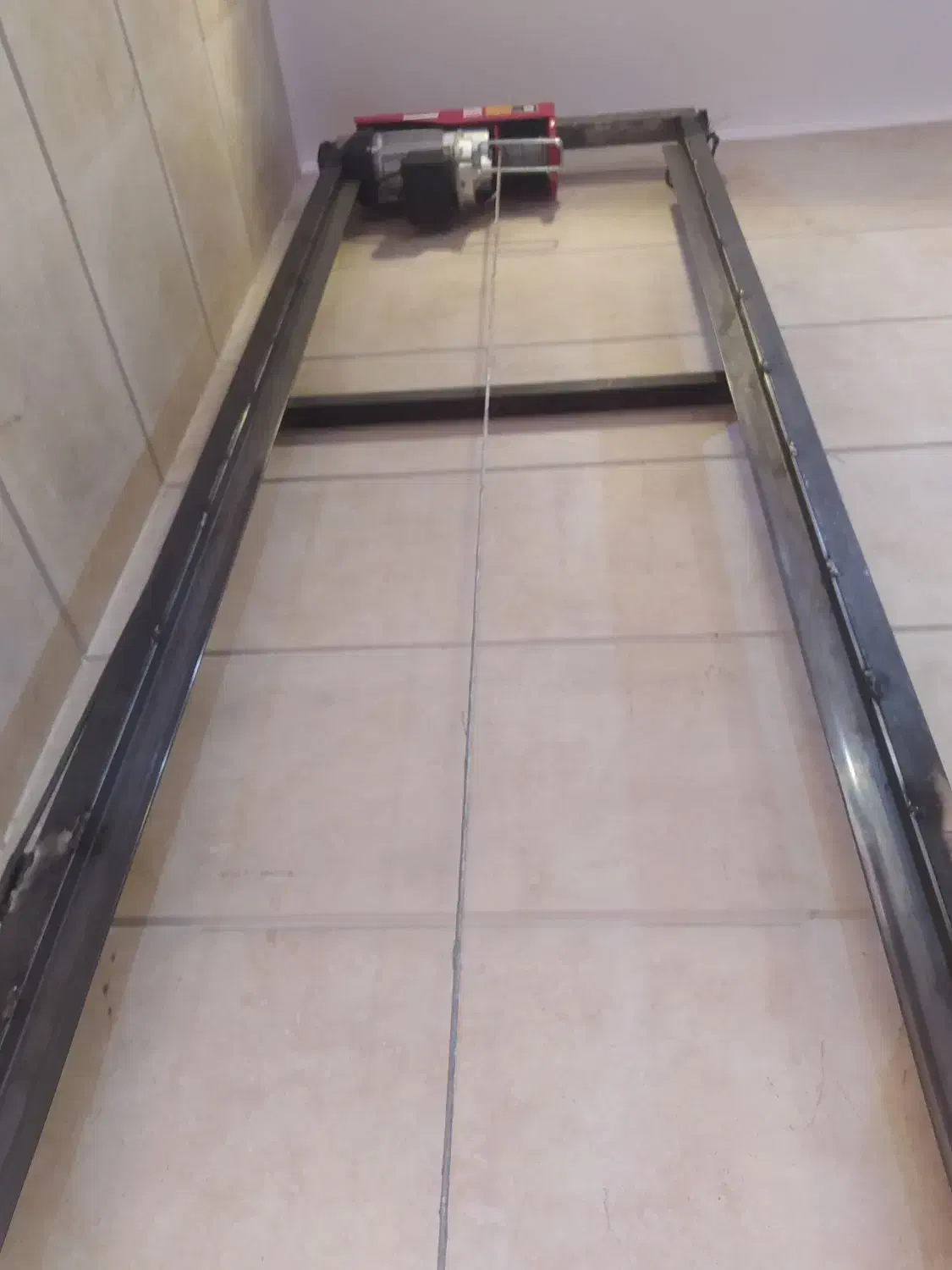 ساخت و تعمیر و نگهداری بالابر وینچی کششی|خدمات پیشه و مهارت|قزوین, |دیوار