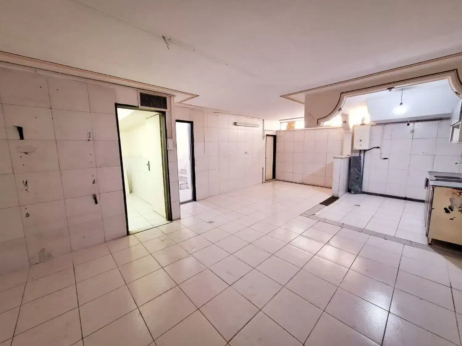 اجاره / زیرزمین ۸۵م تک اتاق / دربست/ بر اصلی حامدی|اجارهٔ آپارتمان|ورامین, ورامین|دیوار