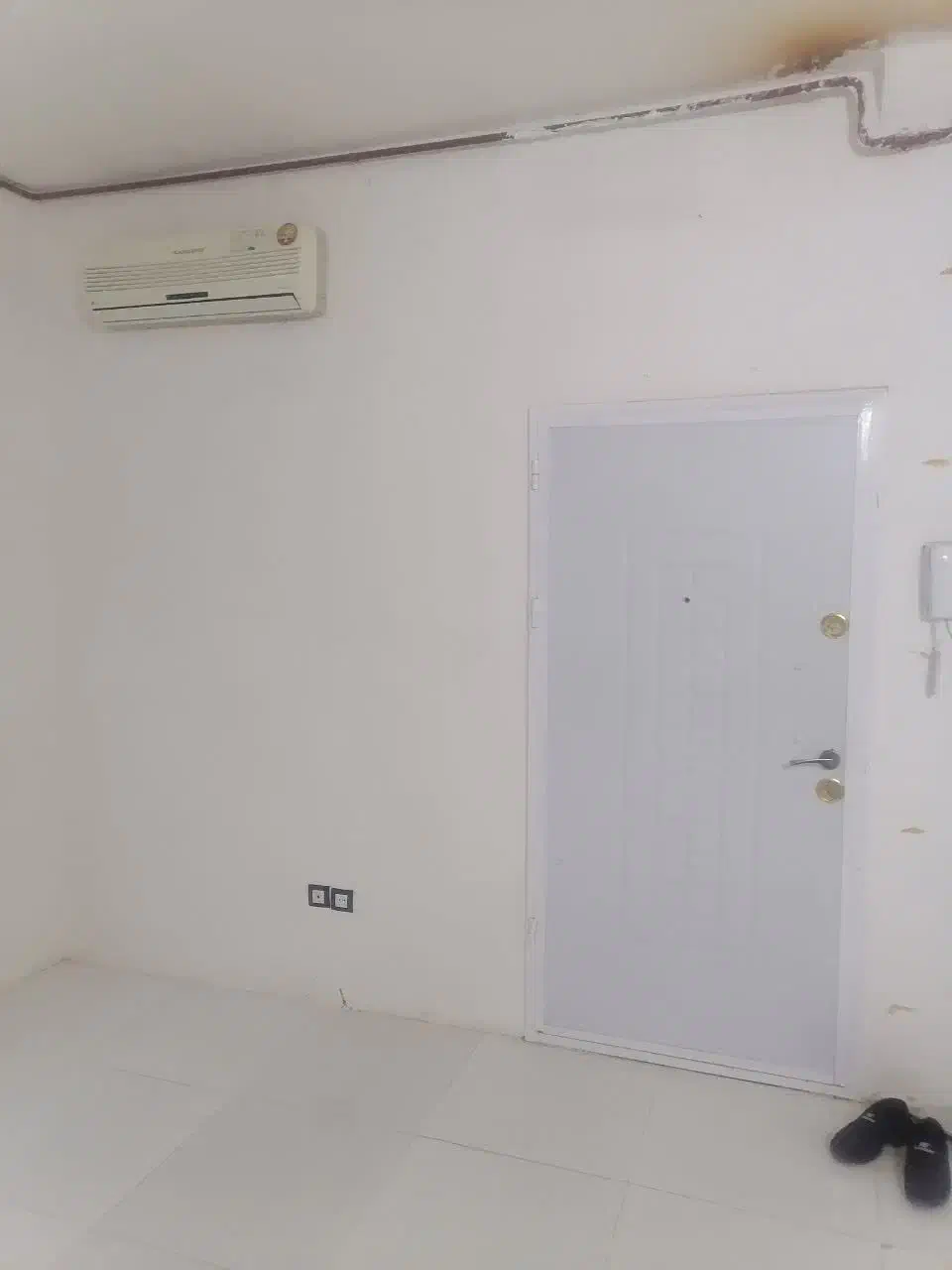 اپارتمان طبقه اول نبوت ۲۶|فروش آپارتمان|مشهد, وحید|دیوار