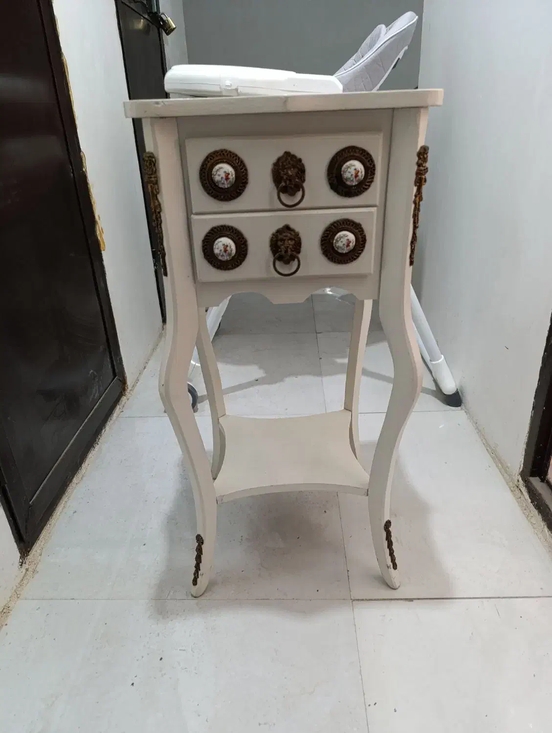 میز دکوری و تلفن|میز تلفن|رشت, حسین آباد|دیوار