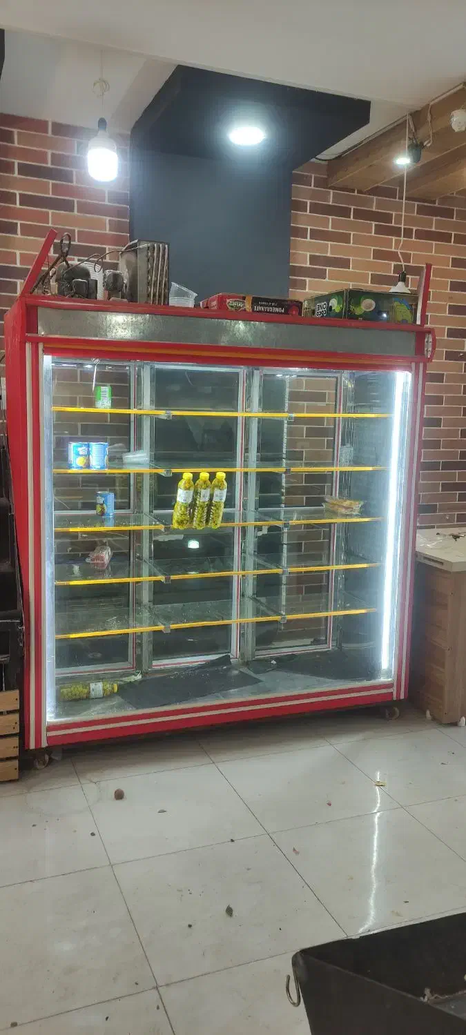 یخچال ویترینی|فروشگاه و مغازه|سیرجان, |دیوار