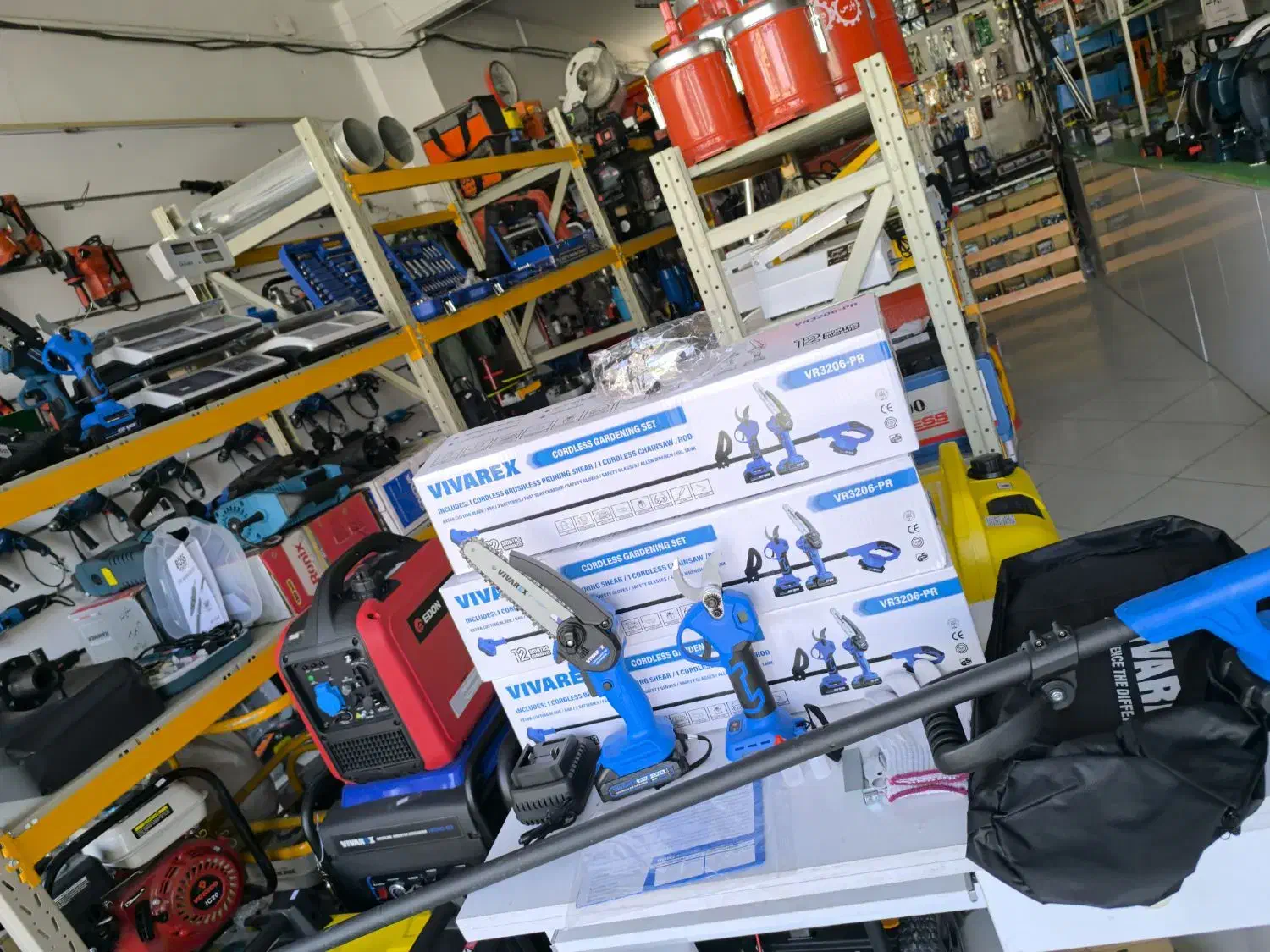 پک شارژی اره و قیچی شارژی بادسته۳ متری ابزار رسولی|ابزارآلات|بیرجند, |دیوار