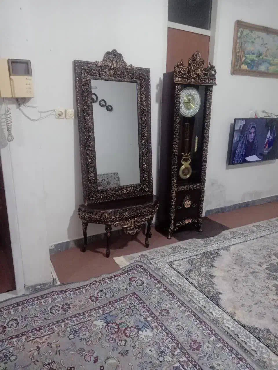 آینه همراه با ساعت زمینی|مبلمان خانگی و میز عسلی|ساوه, |دیوار