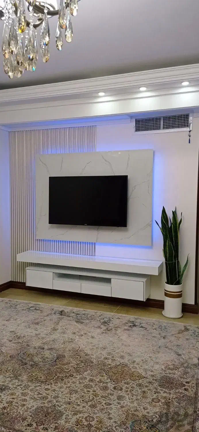 پایه نیمه متحرک 32 تا 85 اینچ براکت دیواری TOSHIBA|تلویزیون و پروژکتور|قم, باغ شریفی|دیوار