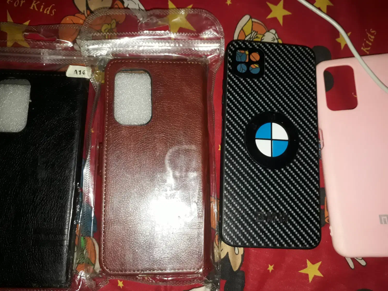 پوشه گوشی|لوازم جانبی موبایل و تبلت|خوی, |دیوار