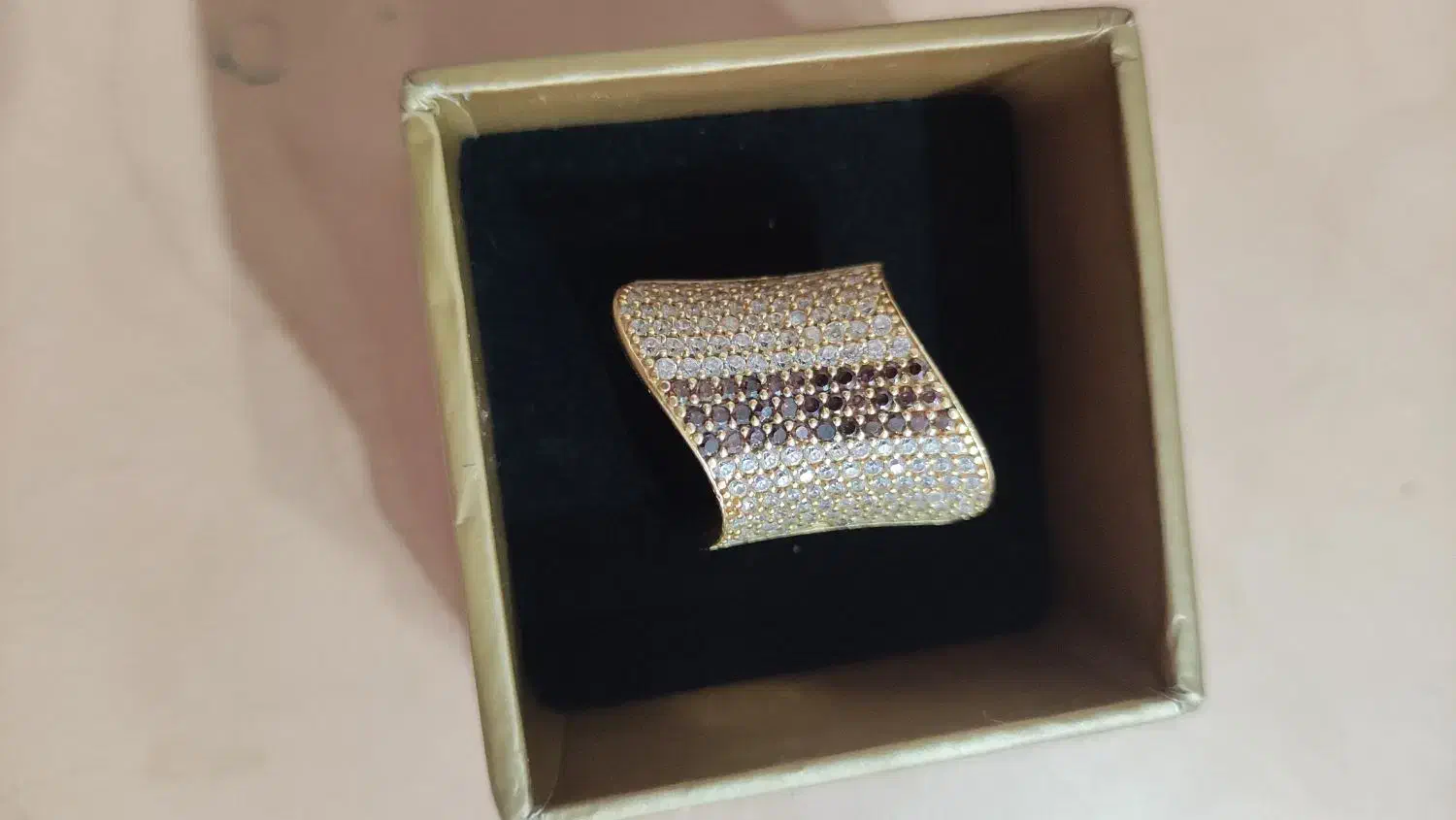 طلای بدون اجرت|جواهرات|رشت, آزادگان|دیوار