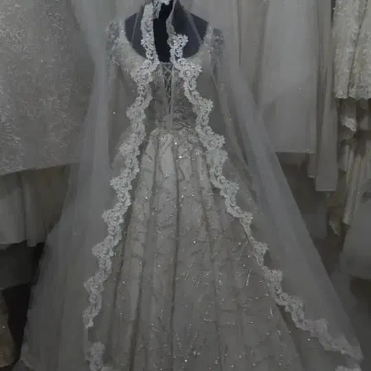 لباس عروس|لباس|باشت, |دیوار