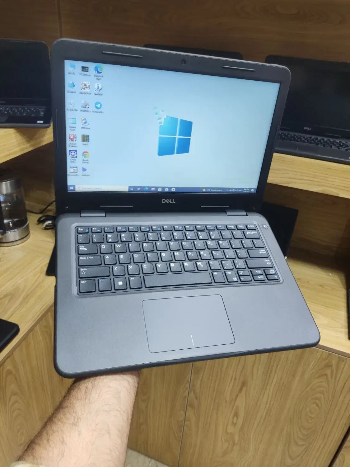 لپ تاپDell 3300 i3نسل۷ سبک وزن/قدرتمند/هارد128ssd|رایانه همراه|ری, علایین|دیوار