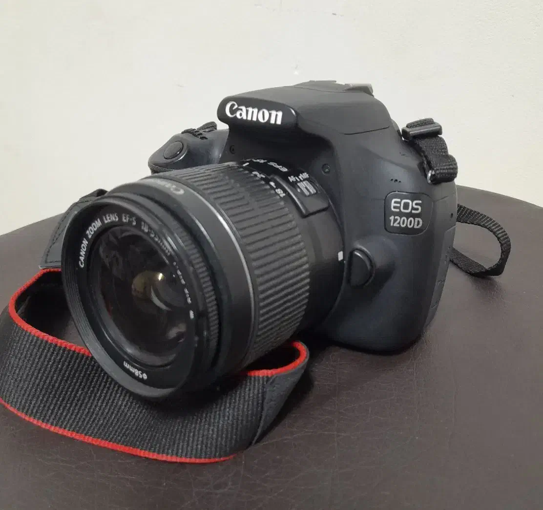 دوربین1200d کنون به همراه لنز 18.55|دوربین عکاسی و فیلمبرداری|ملایر, |دیوار