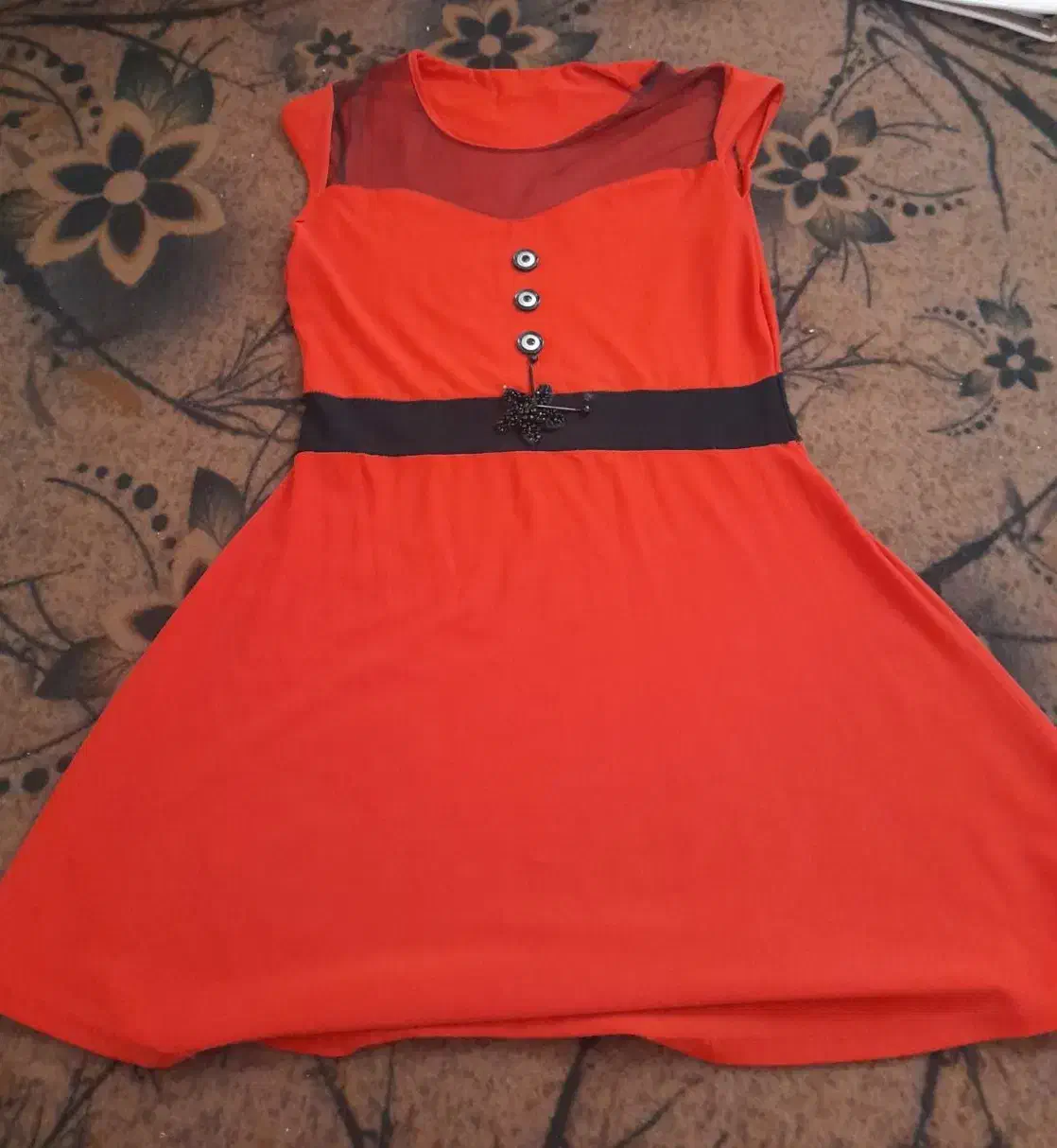 لباس ..|لباس|مراغه, |دیوار