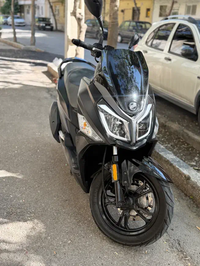 sym j200|موتورسیکلت|شیراز, اصلاحنژاد|دیوار