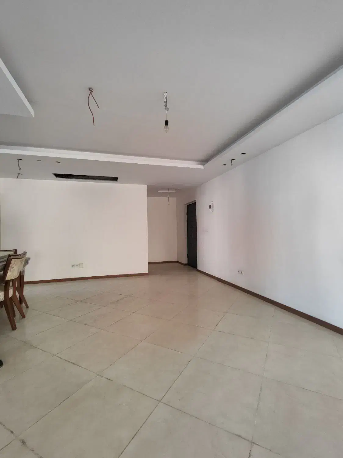 آپارتمان ۱۷۰ متری ویو کوه نوساز طوبی کوهک