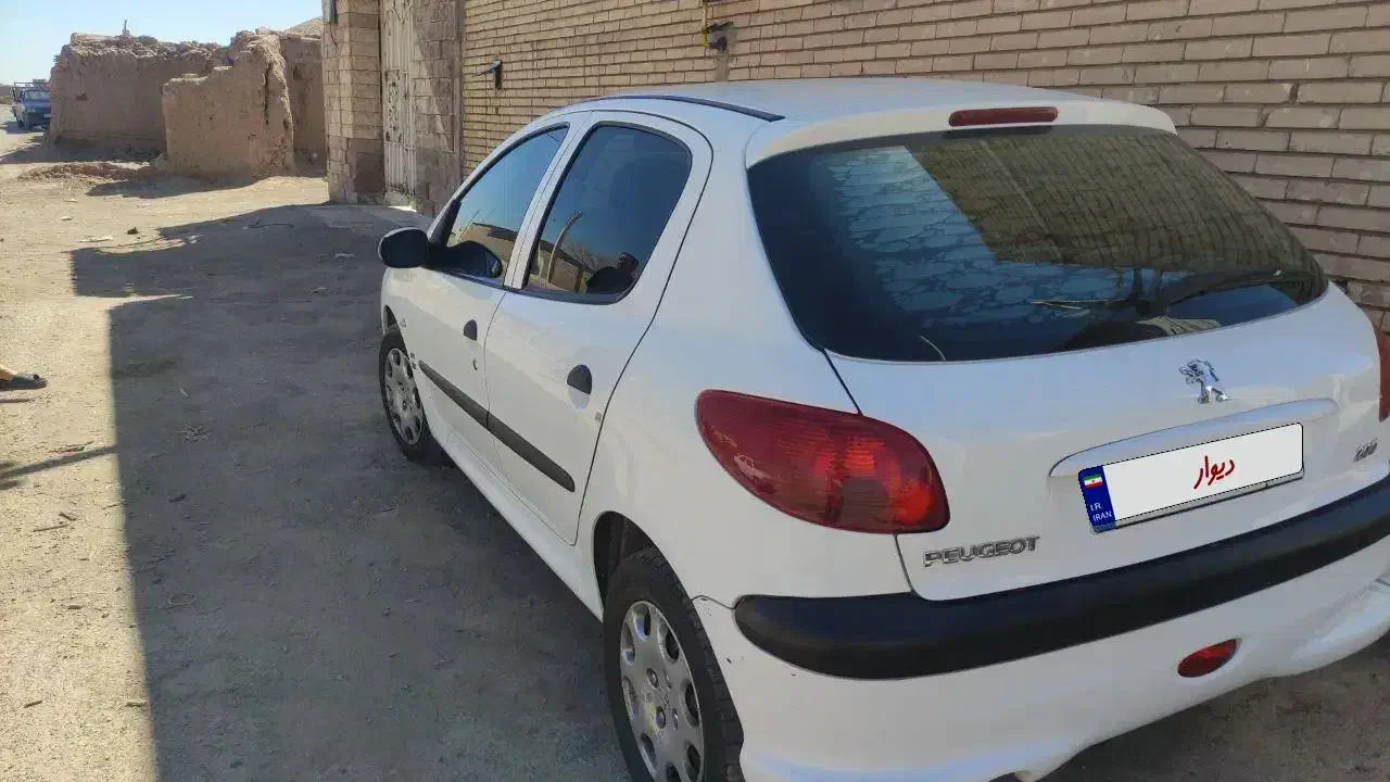 ماشین 206 مدل 98|خودرو سواری و وانت|رفسنجان, |دیوار