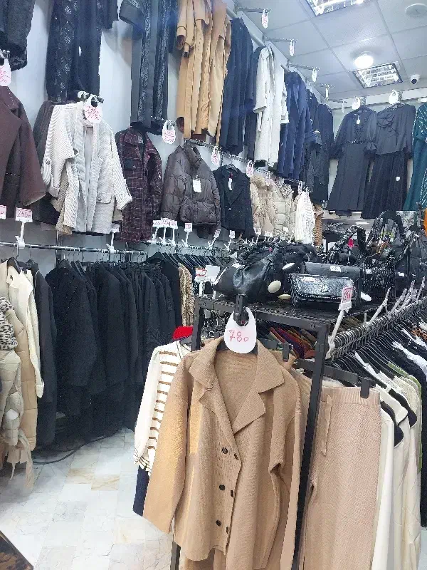 فروشنده مانکن خانم نیازمندیم|استخدام بازاریابی و فروش|اردبیل, |دیوار