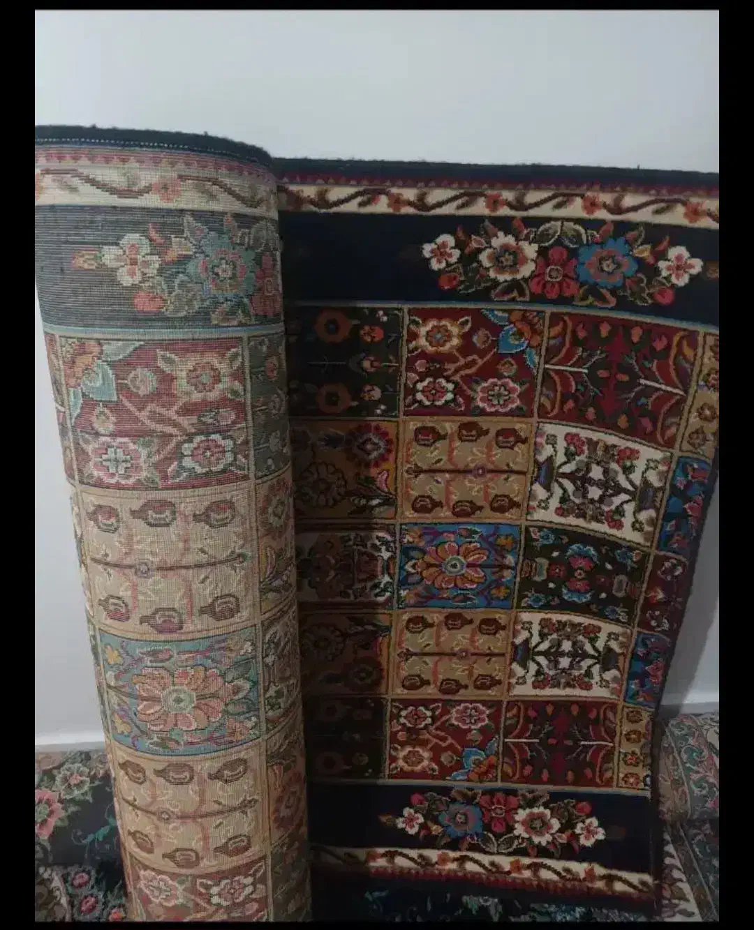 کناره|فرش|تهران, شمشیری|دیوار