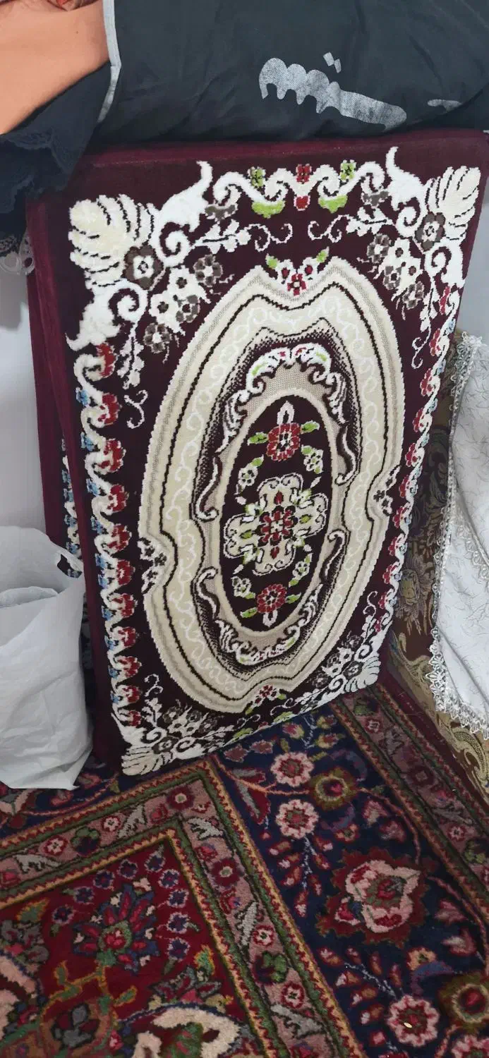 یک جفت پشتی نو و سالم|پشتی|مرند, |دیوار