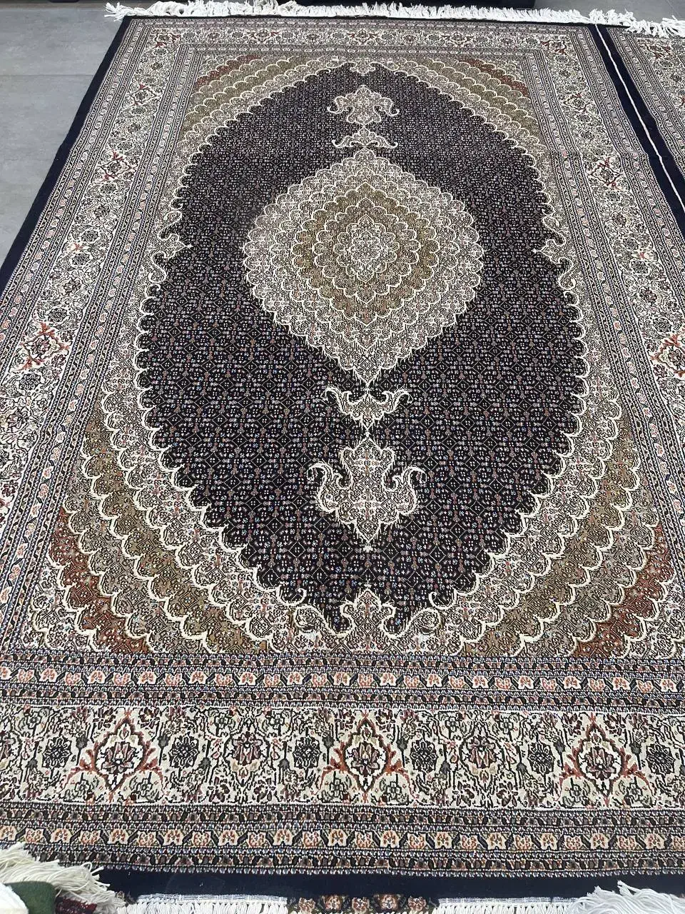 فرش دستباف (بساک) جفت ماهی ۴۰ رج خوی نو|فرش|مشکین‌دشت, |دیوار