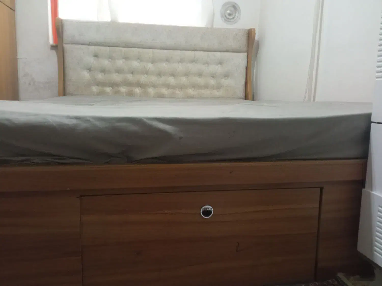 تخت خواب دونفره|تشک تختخواب|رشت, باهنر|دیوار