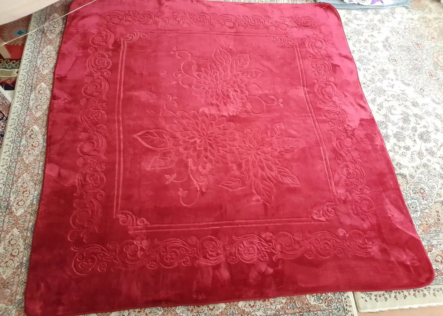 پتو گل برجسته گلبافت دونفره نو|رختخواب، بالش، پتو|کرج, شهرک فهمیده|دیوار