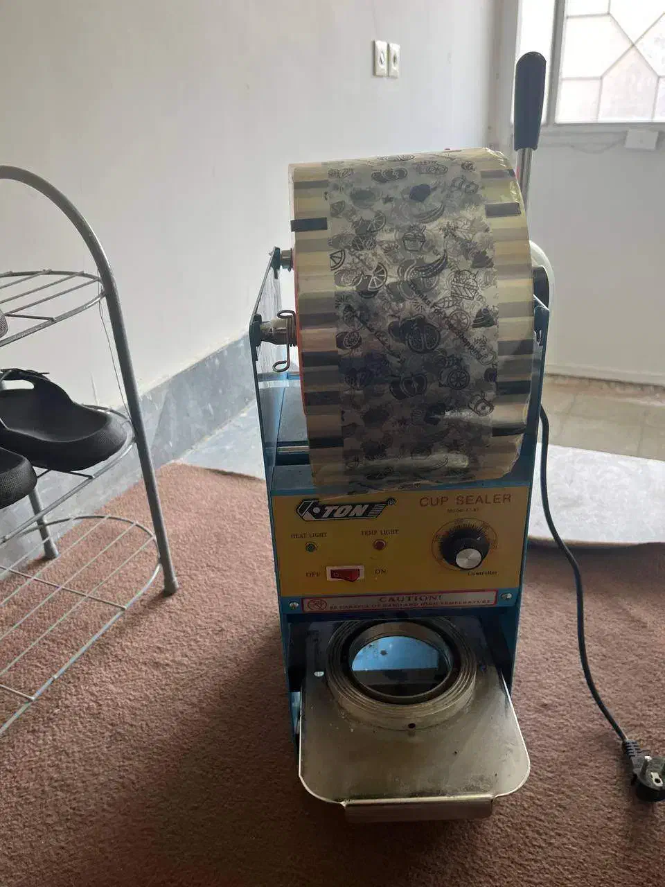 دستگاه پرس لیوان نیمه اتوماتیک سیل|کافیشاپ و رستوران|ساوه, |دیوار