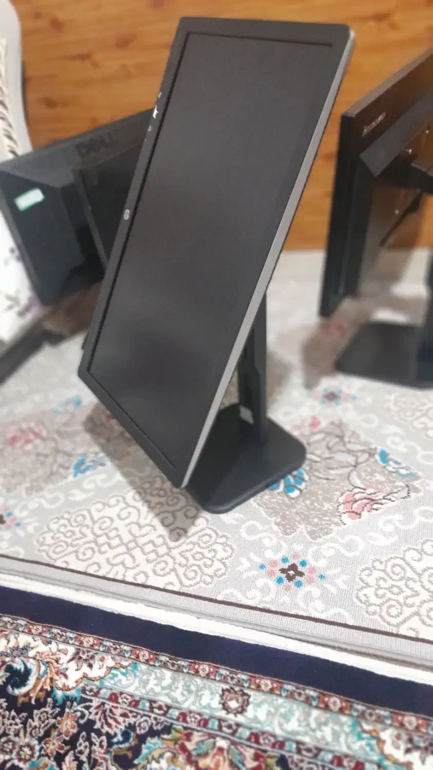 استوک درجه یک|قطعات و لوازم جانبی رایانه|همدان, |دیوار