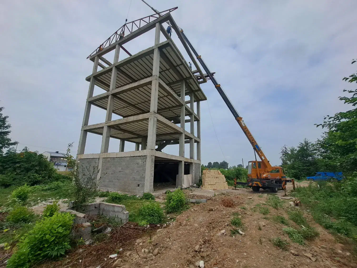 خدمات جرثقیل|خدمات حمل و نقل|رشت, پل تالشان|دیوار