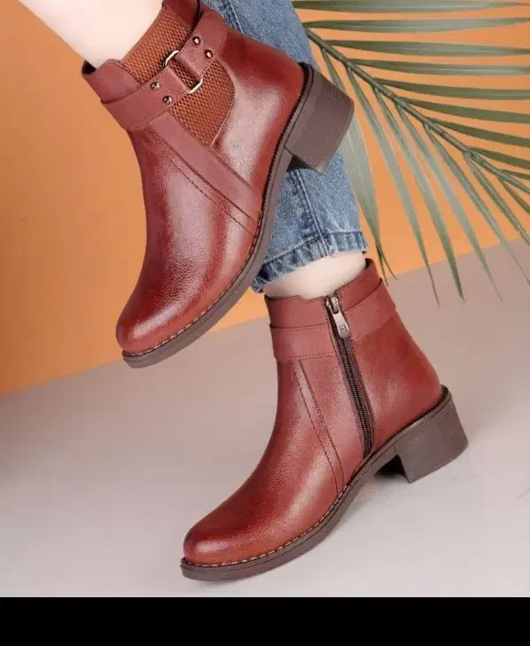 پوتین زنانه|کیف، کفش، کمربند|پرند, فاز ۵|دیوار