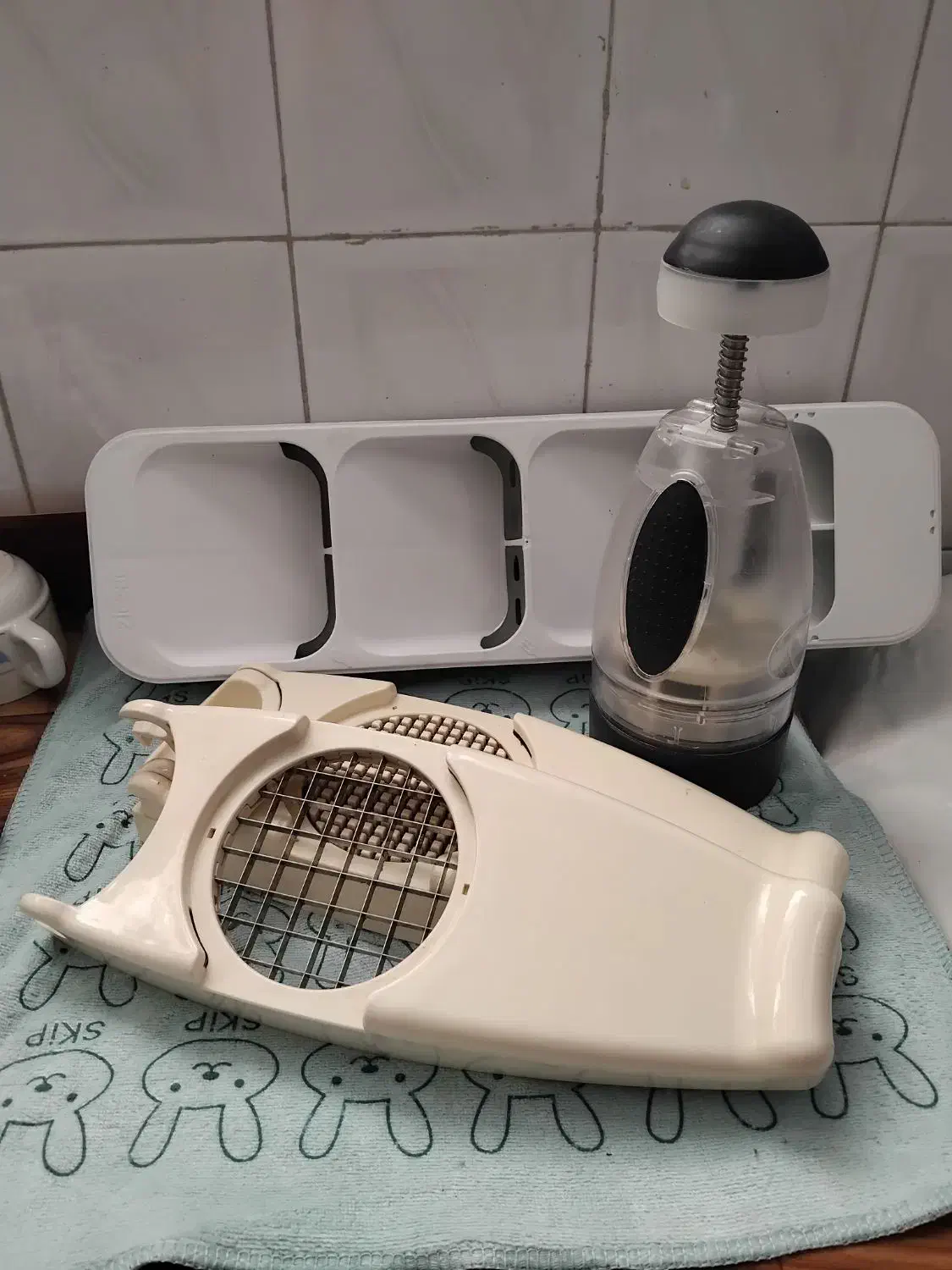 وسایل آشپزخونه|ظروف سرو و پذیرایی|کهن آباد, |دیوار