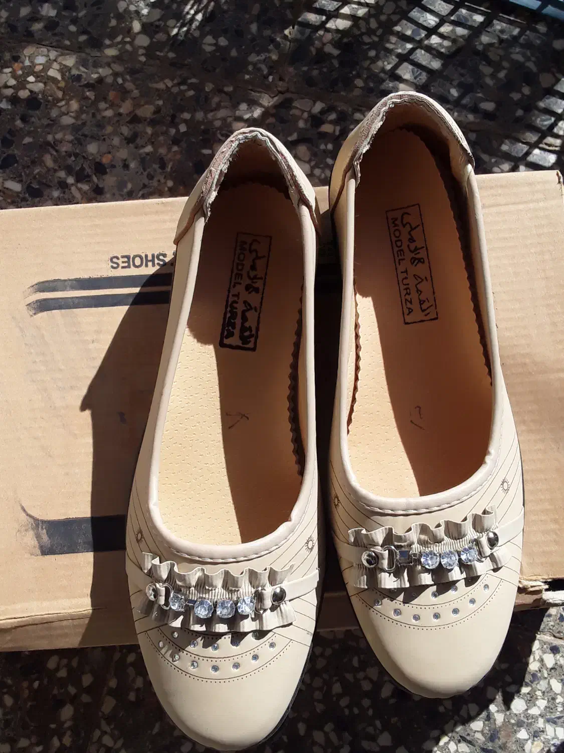 کفش تک سایز ۳۷|کیف، کفش، کمربند|یزد, |دیوار