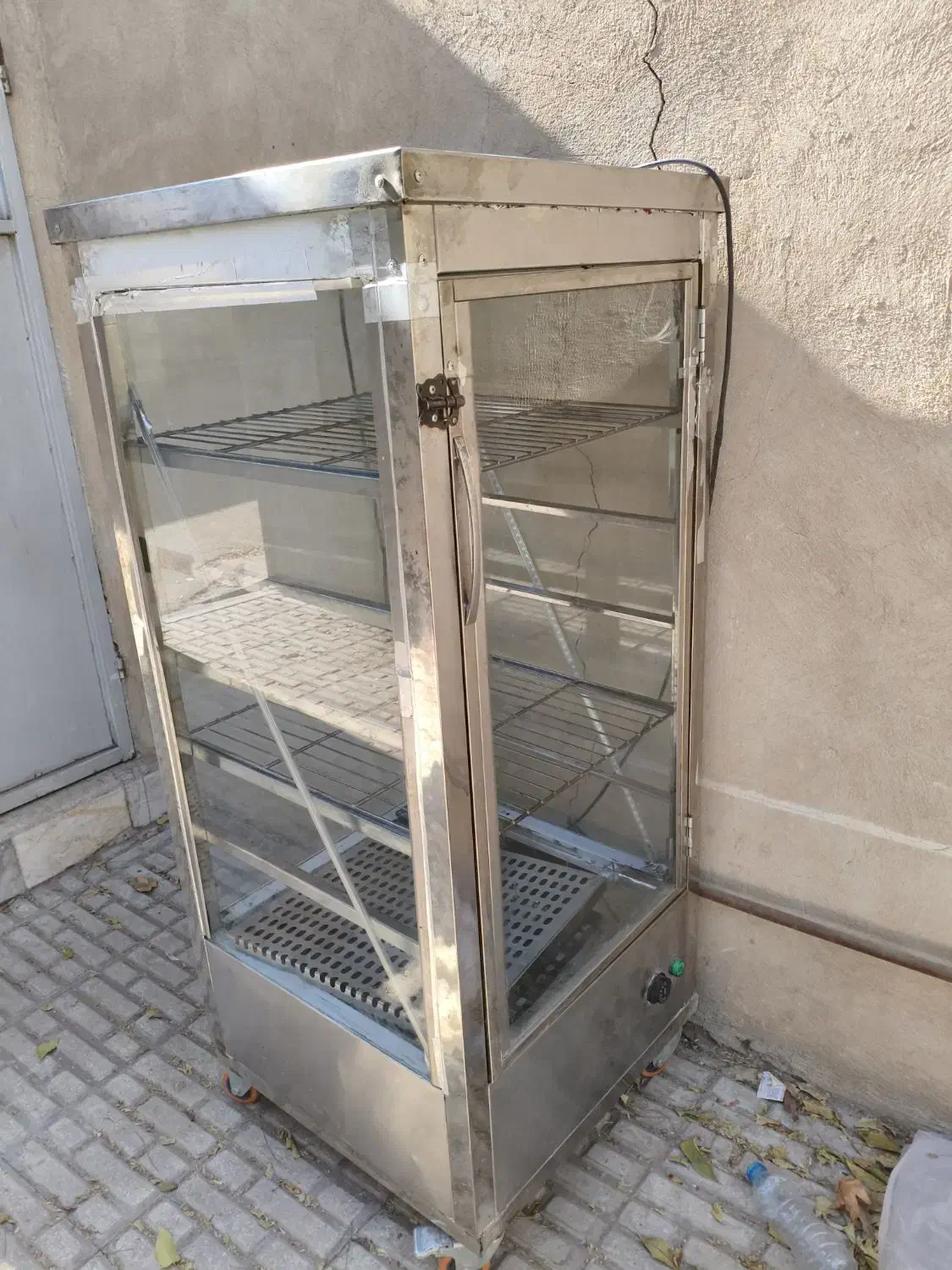 گرمکن پیتزا و پیتزا پیراشکی|کافی‌شاپ و رستوران|کرمانشاه, |دیوار