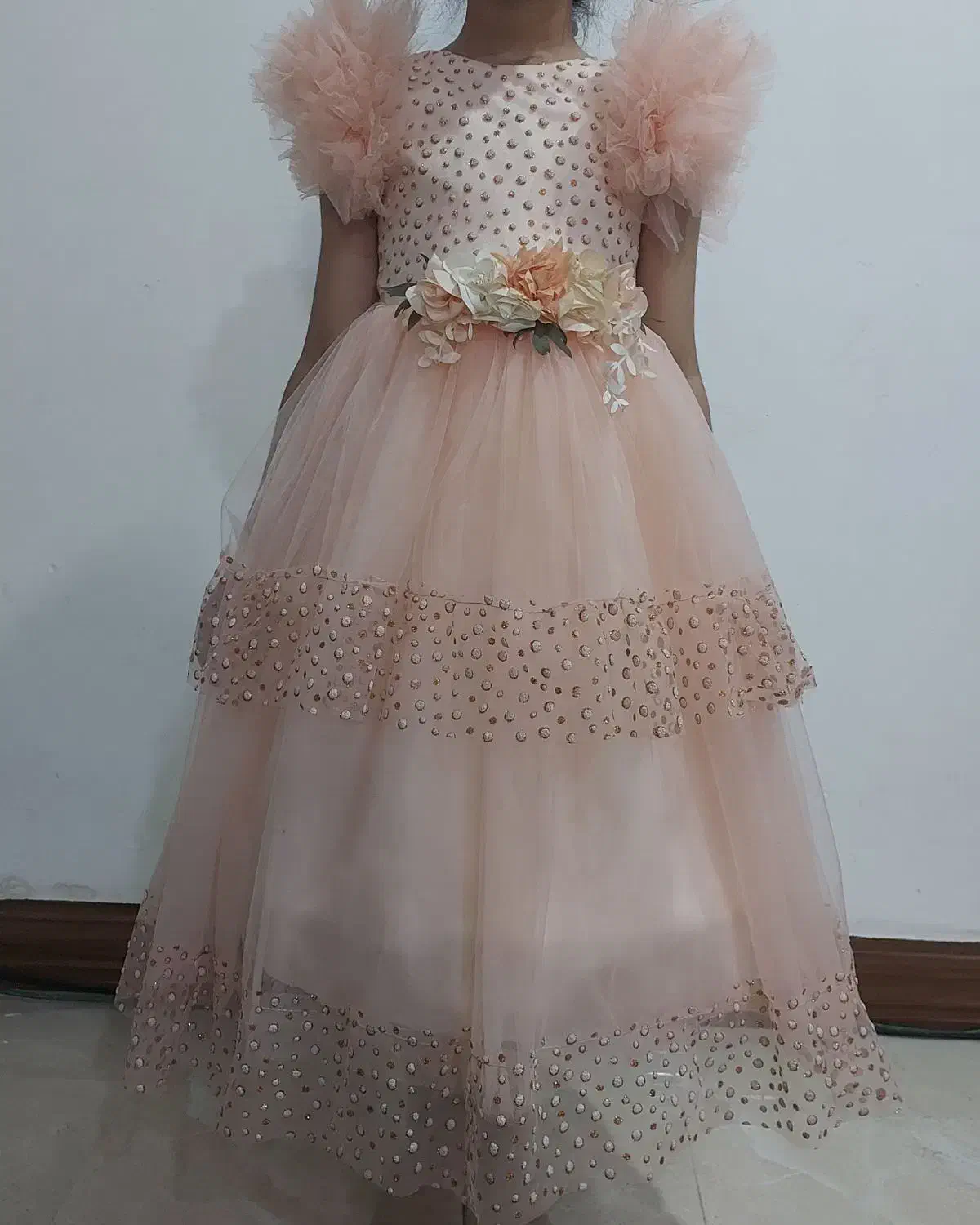 لباس مجلسی|لباس|زرند, |دیوار