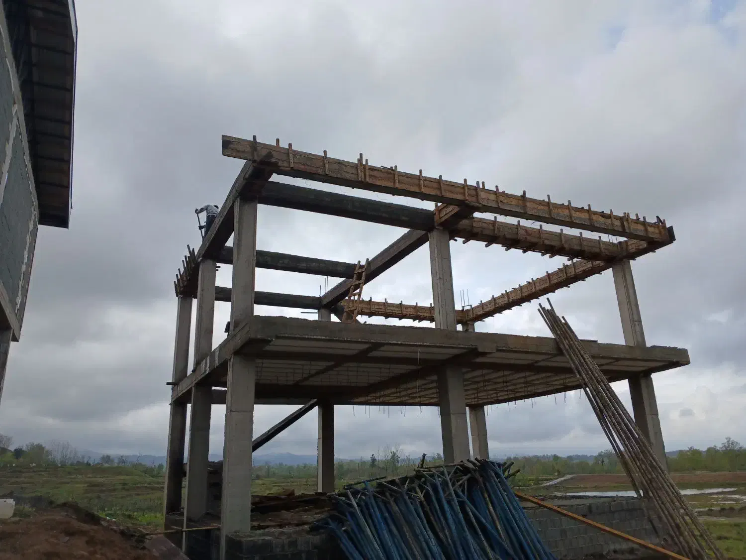 ارماتوربندی و اسکلت ساختمان|خدمات پیشه و مهارت|شفت, |دیوار