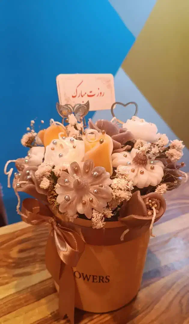 گلدان گل|گل مصنوعی|شیراز, قدوسی شرقی|دیوار