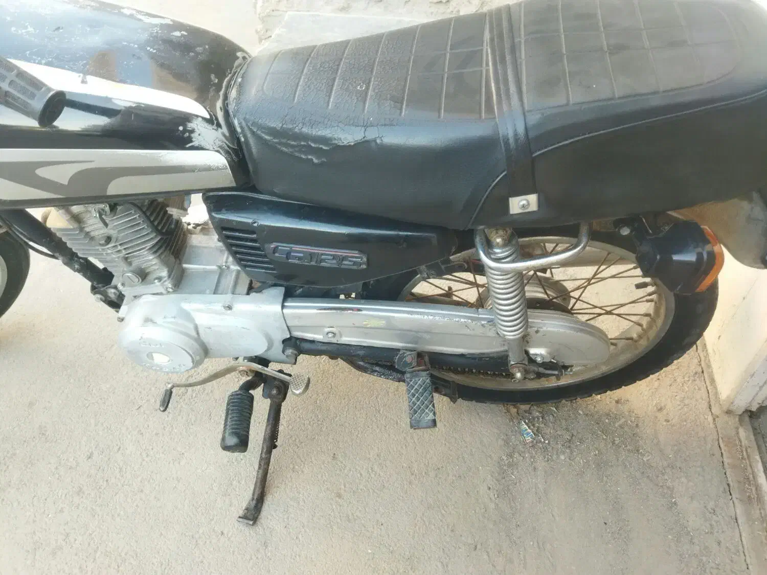 هوندامزایده ای کویرمدل ۸۲پرشتاب|موتورسیکلت|اصفهان, کنگاز|دیوار