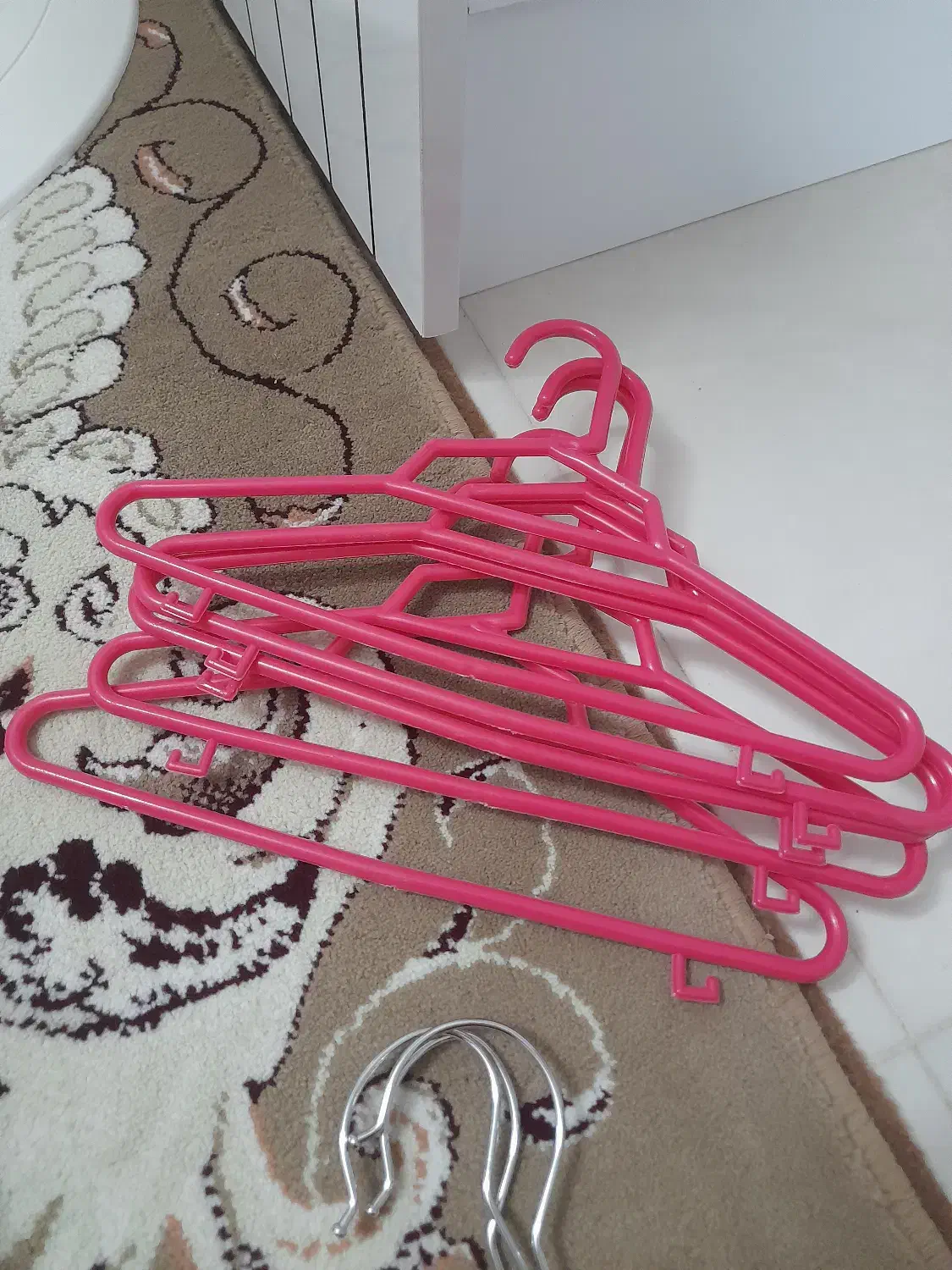 چوب لباسی برای لباس کودک|اسباب و اثاث بچه|نیشابور, جمهوری|دیوار