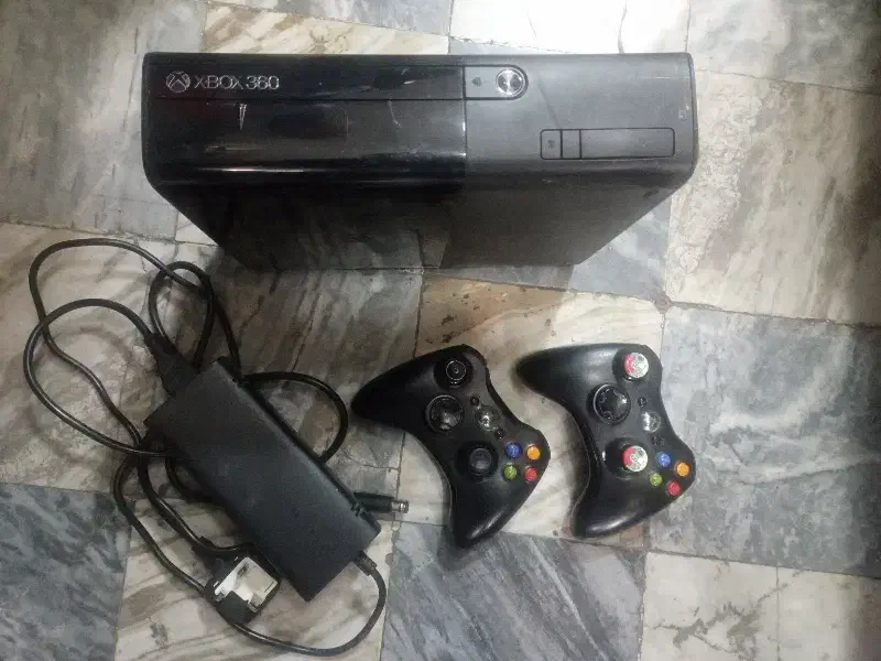 x box 360 هارد دار|کنسول، بازی ویدئویی و آنلاین|بروجرد, |دیوار