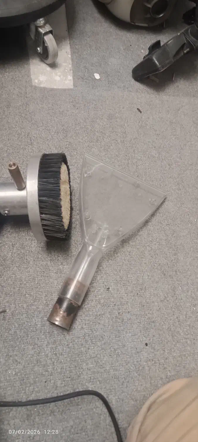 فرچه وپارو|لوازم نظافت|مشهد, آبکوه|دیوار