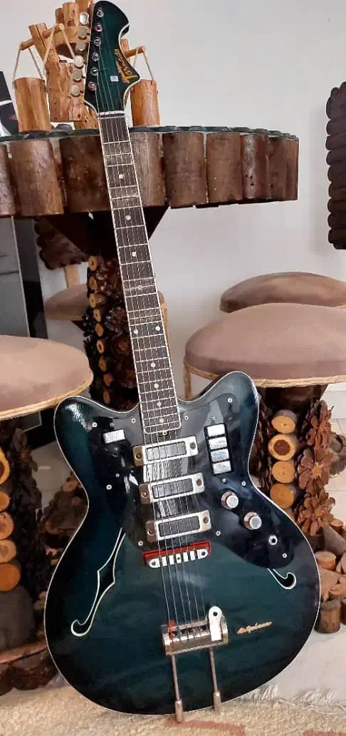 گیتار برقی ترنادوآذری|گیتار، بیس، امپلیفایر|خسروشاه, |دیوار