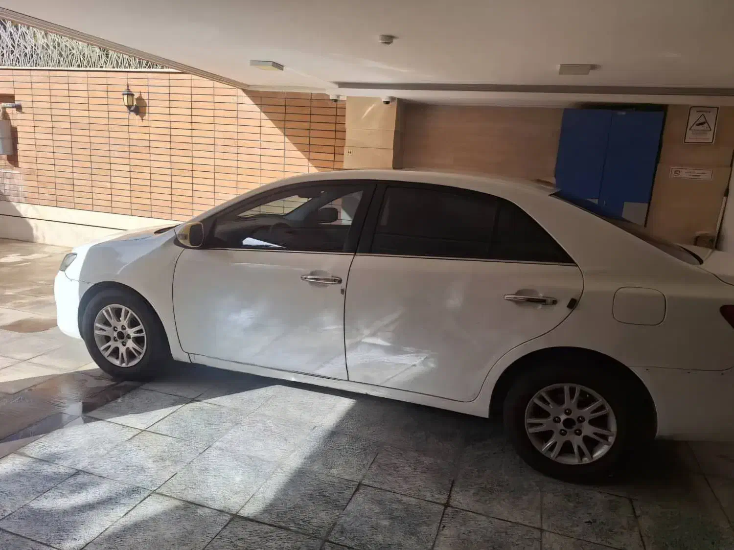 آریو زوتی z300|خودرو سواری و وانت|اصفهان, شهریار|دیوار