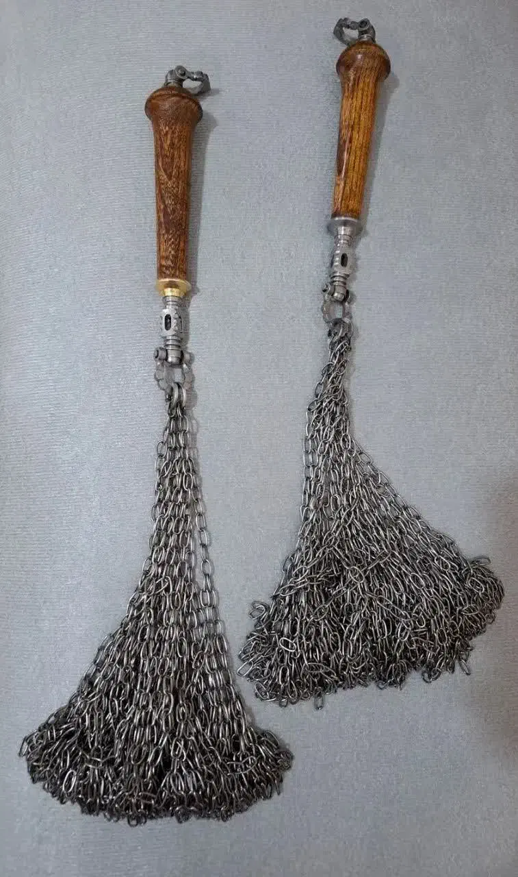 زنجیر عزاداری ریزدانه و باکلاس|کلکسیون اشیاء عتیقه|قم, کاسه گران|دیوار